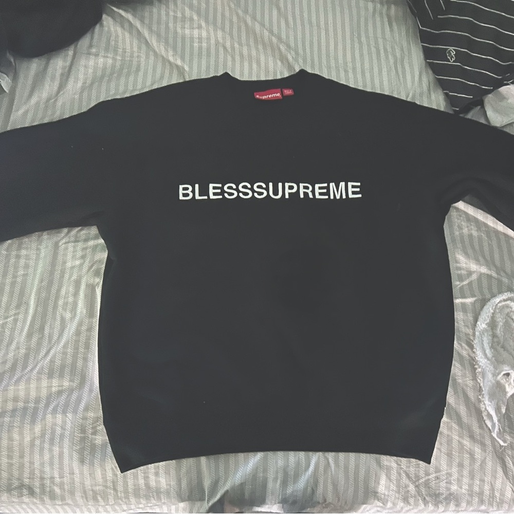 supreme sweater